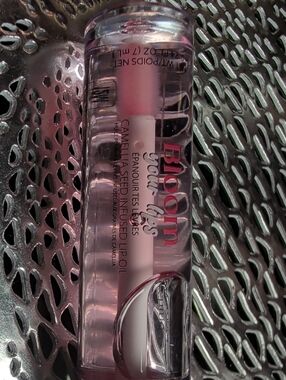 bloom Gloss Camellia Seed Infused Lip Oil - Soft Pink